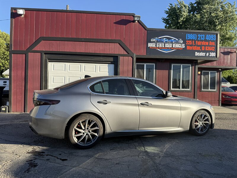 alfa romeo giulia 2017 ZARFAEBNXH7555138 image alfa romeo giulia 2017 ZARFAEBNXH7555138 image